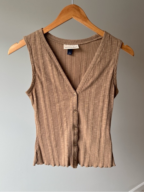 Threshold Tops - Threshold Brown Ribbed Button Up Tank